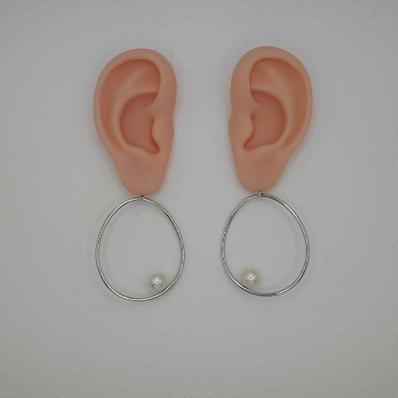 ほぼ新品☆rippmonster egg hoopピアス ほぼ新品☆rippmonster egg hoopピアス